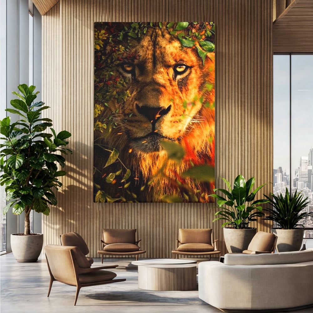 Tablou canvas cu tablou canvas cu leu mascat in frunzis, fara rama, pe sasiu de lemn, pe perete intr-un birou